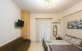 Central Cozy Apartment 4